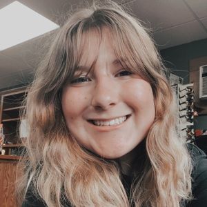 Meet your Posher, Delaney